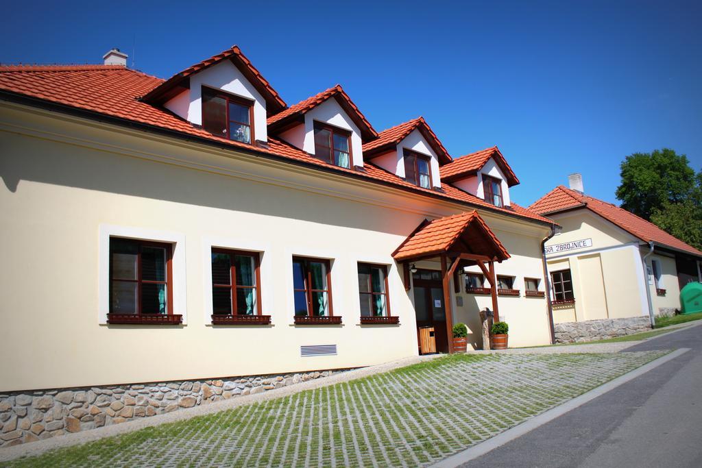 Penzion U Rudolfů Vlasenice Exterior foto